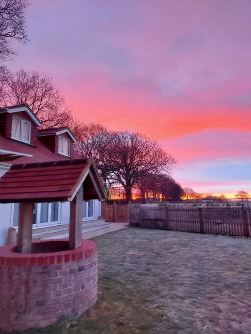 Blackberry Annex. Detached Cottage. Rural Location